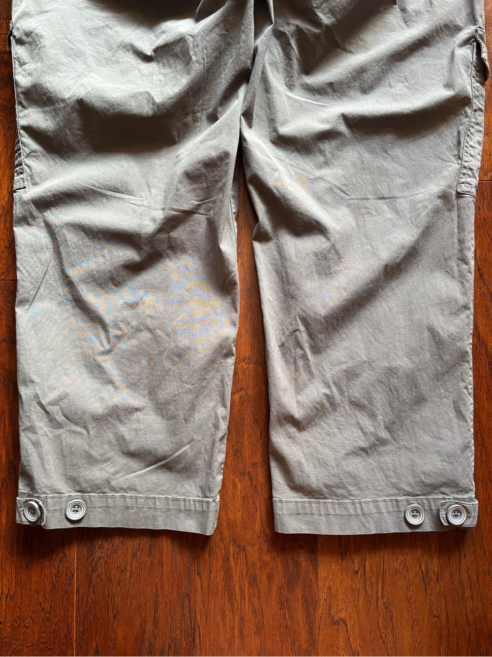 Soft Surroundings Olive Green Cropped Cargo Pants | Size M | Cotton Utility - Picture 8 of 11